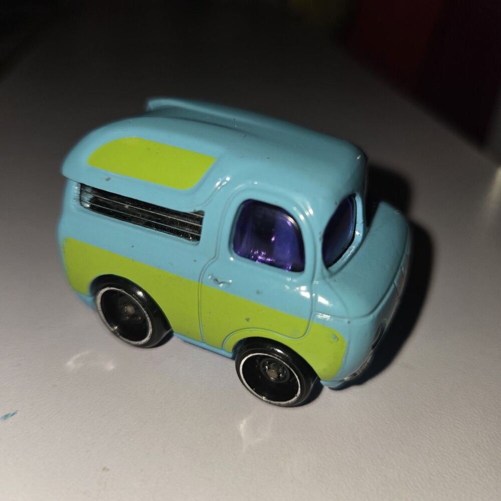 2020 HOT WHEELS DISNEY PIXAR TOY STORY BUNNY 1:64 DIECAST 2" VAN GREEN & CHROME